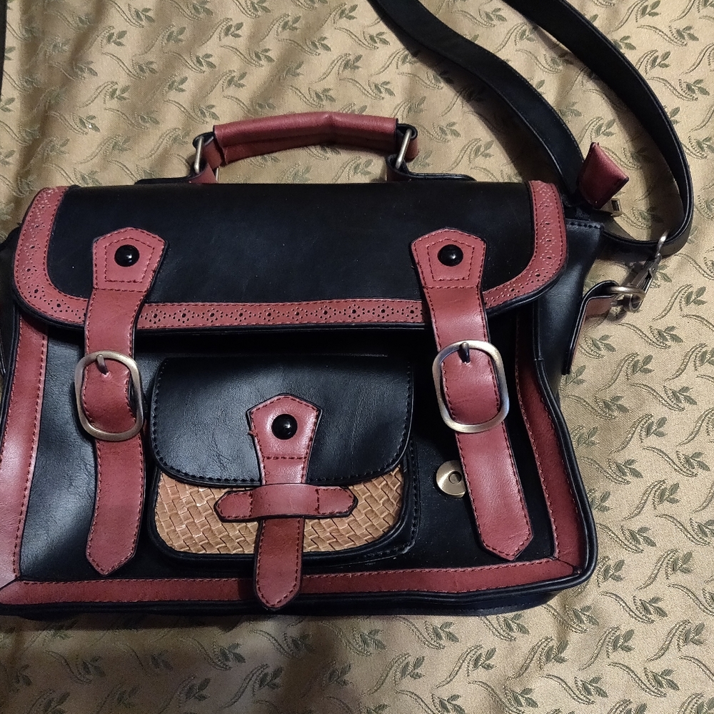 Purses - Picture 3 of 3